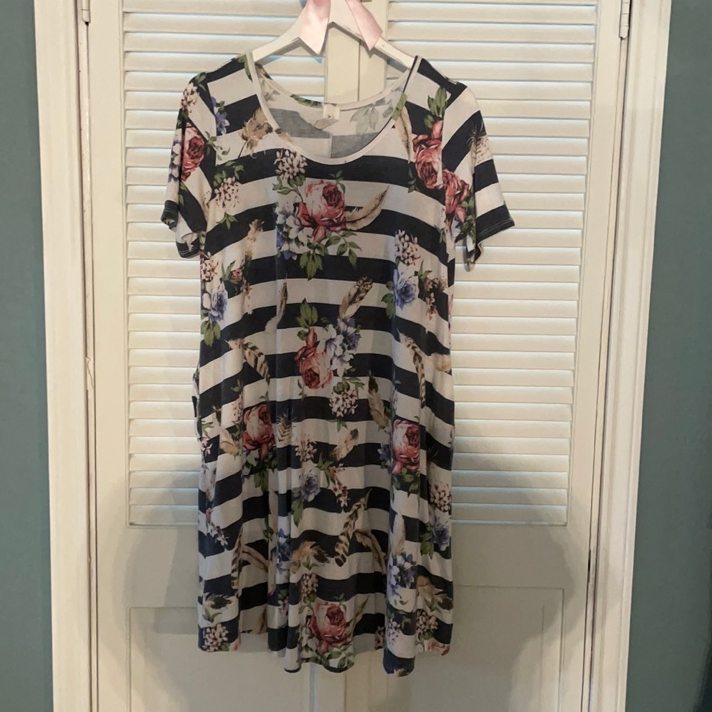 T-shirt dress